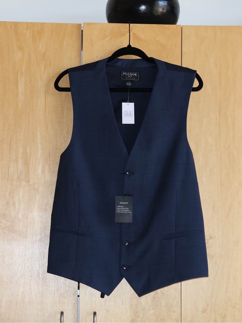 NWT Joseph A. Bank Men's Traveler Vest Navy Size XL